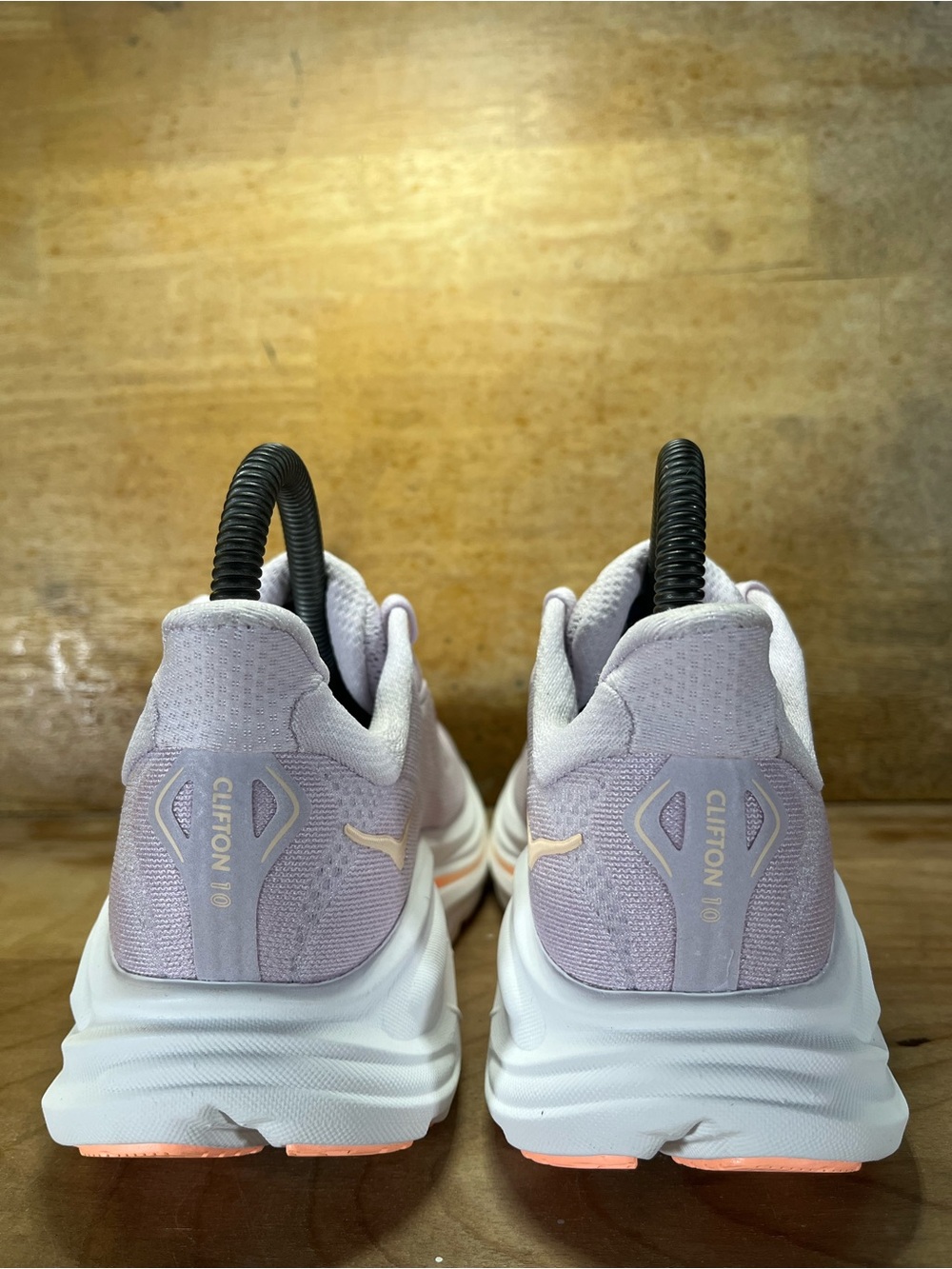 NEW Hoka One One Clifton 10 Womens Size 5 Running Shoes Sneakers Lilac Cream - Picture 7 of 13